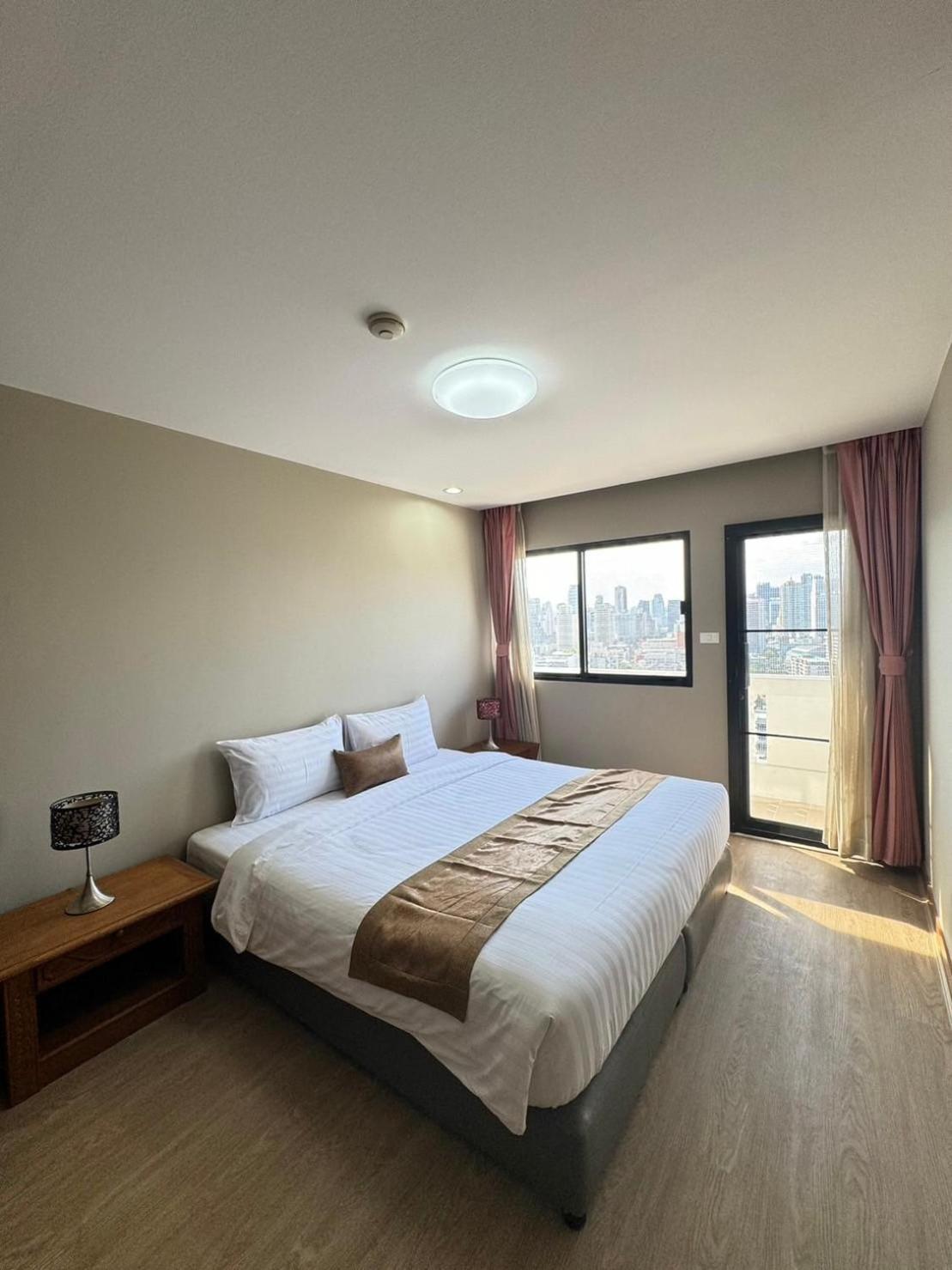 United Tower Thonglor By Aspira Apartment Bangkok Ngoại thất bức ảnh