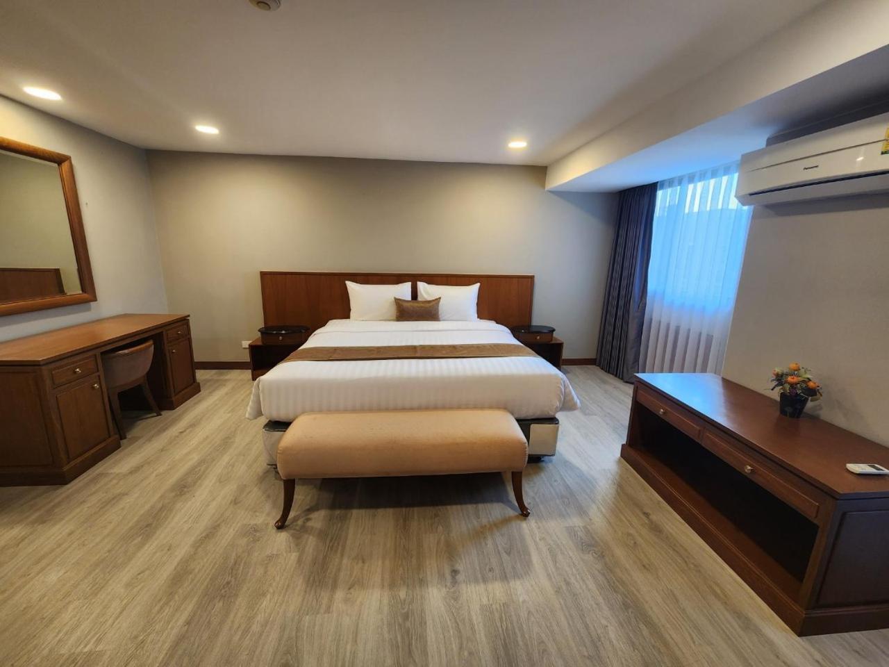 United Tower Thonglor By Aspira Apartment Bangkok Ngoại thất bức ảnh